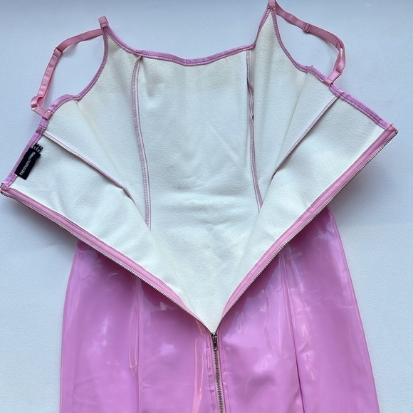 Pretty little thing PU bodycon pink mini dress size 4 - Picture 6 of 8